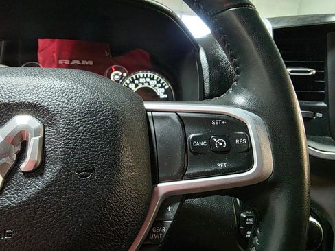 Used 2023 RAM 1500 Big Horn AWD/4WD image 30