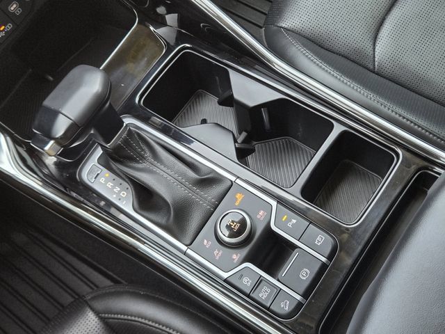 Used 2024 Kia Sorento SX AWD/4WD image 19