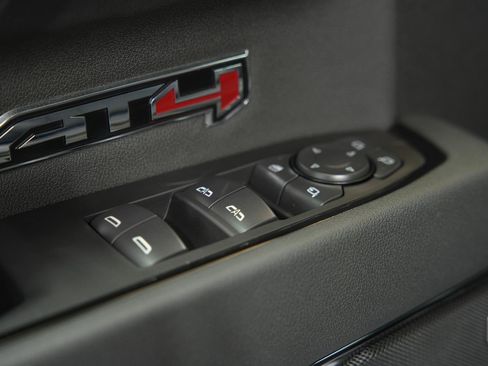 New 2026 GMC Sierra 1500 AT4 w/ AT4 Premium Package AWD/4WD image 30