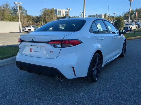Certified 2025 Toyota Corolla SE image 4