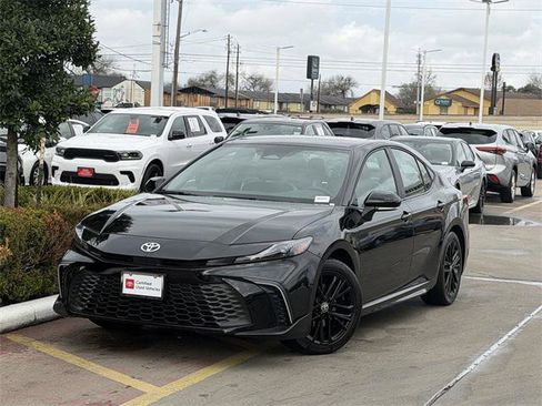 Certified 2026 Toyota Camry SE image 2