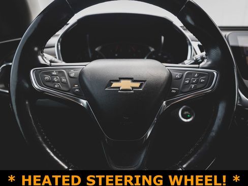 Used 2018 Chevrolet Equinox Premier image 16