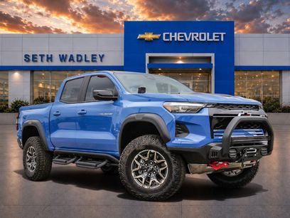 New 2026 Chevrolet Colorado ZR2 w/ Off-Road Front Bumper Package