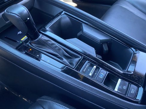 Used 2025 Honda Accord Sport image 28