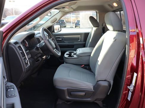 Used 2017 RAM 1500 Express image 11