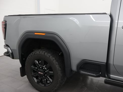 Used 2025 GMC Sierra 2500 AT4 w/ AT4 Premium Plus Package AWD/4WD image 33