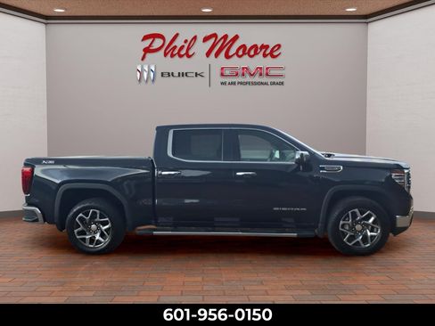 Certified 2023 GMC Sierra 1500 SLT w/ SLT Premium Plus Package AWD/4WD image 1