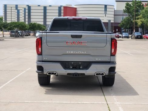 Used 2025 GMC Sierra 1500 Denali AWD/4WD image 6