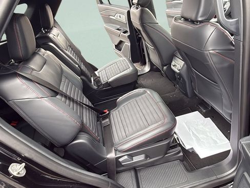 New 2026 Ford Explorer ST-Line w/ ST-Line Street Pack AWD/4WD image 19