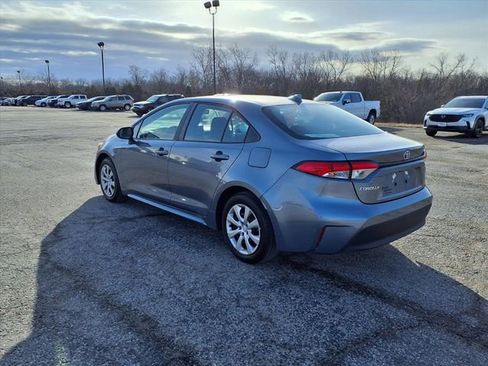Used 2025 Toyota Corolla LE image 27