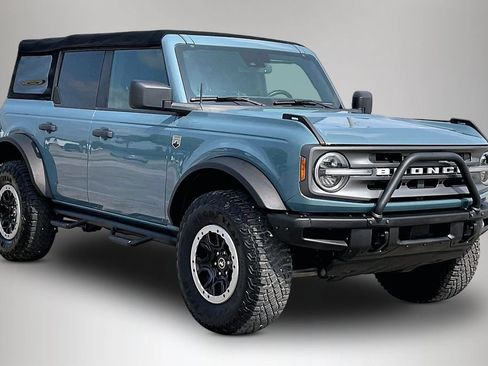 Used 2022 Ford Bronco Big Bend w/ Sasquatch Package AWD/4WD image 1