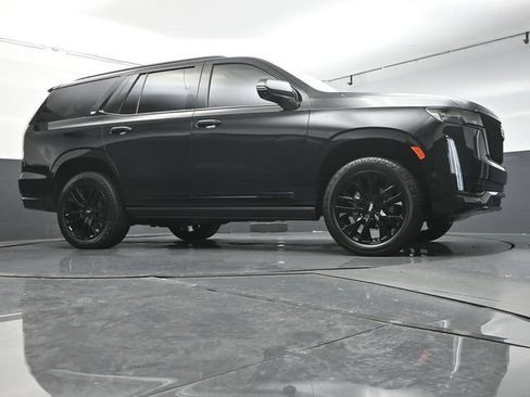 Used 2024 Cadillac Escalade Sport Platinum w/ Heavy-Duty Trailer Package AWD/4WD image 34