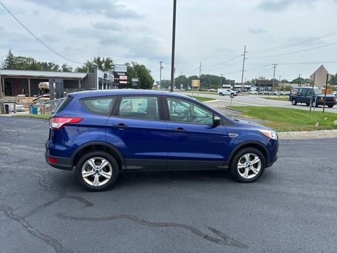 Used 2016 Ford Escape S FWD image 2