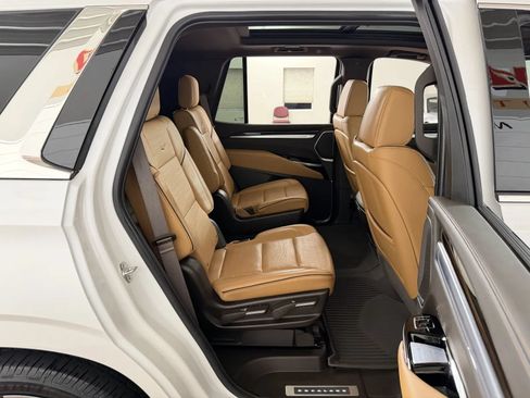 Used 2025 Cadillac Escalade Premium Luxury w/ Touring Package AWD/4WD image 56