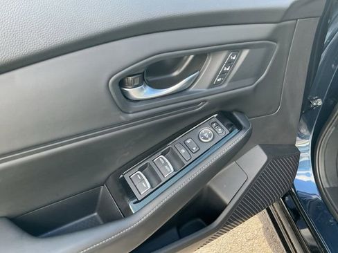 Used 2024 Honda Accord Touring image 19