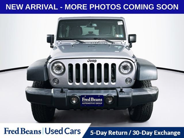 Used 2018 Jeep Wrangler Unlimited Rubicon w/ Cold Weather Group AWD/4WD image 2