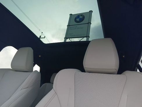 New 2026 BMW X2 xDrive28i AWD/4WD image 23