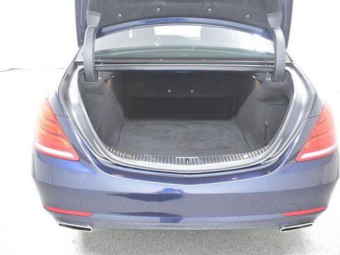 Used 2015 Mercedes-Benz S 550 4MATIC Sedan image 32