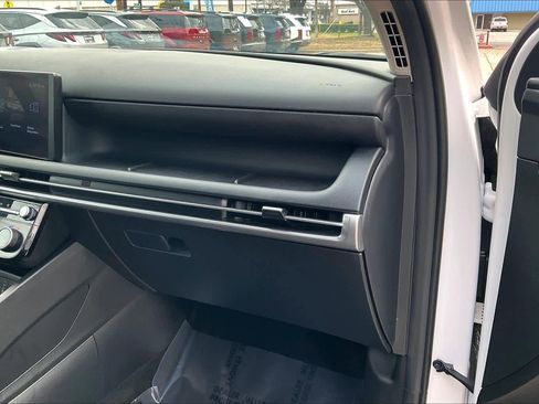 Certified 2025 Hyundai Tucson SEL image 17