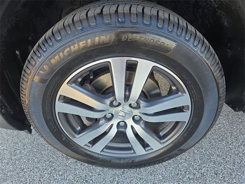 Used 2017 Honda Pilot EX-L image 17