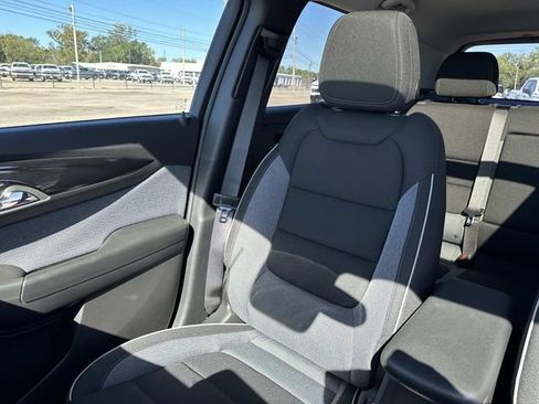 New 2026 Chevrolet TrailBlazer LT w/ Convenience Package FWD image 39