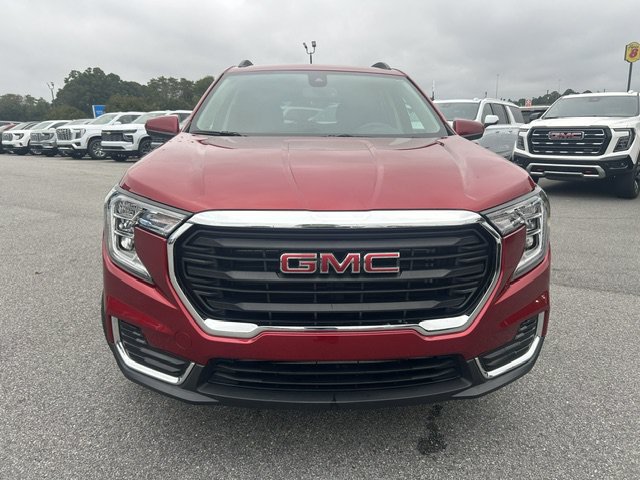 Used 2022 GMC Terrain SLE w/ Driver Convenience Package FWD image 7
