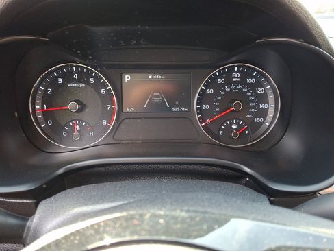 Used 2024 Kia Forte LXS FWD image 25