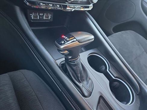 Used 2022 Dodge Durango SXT image 11