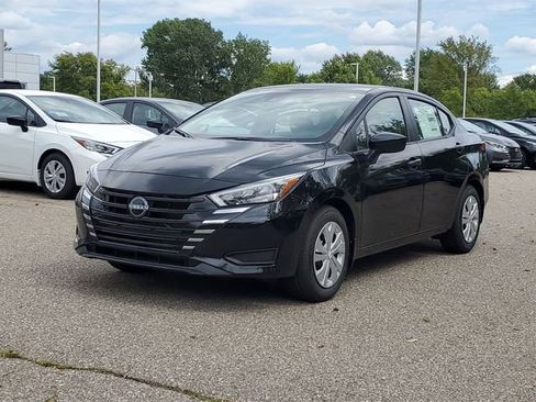 New 2025 Nissan Versa S w/ Trunk Package image 2