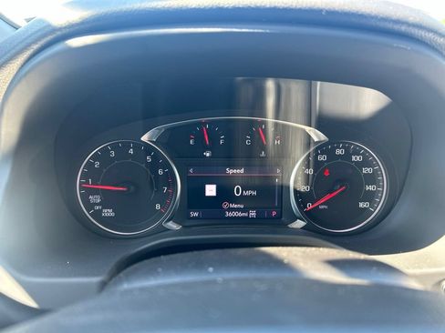 Used 2023 GMC Acadia SLT AWD/4WD image 26