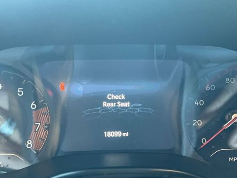 Used 2025 Jeep Compass Trailhawk image 40