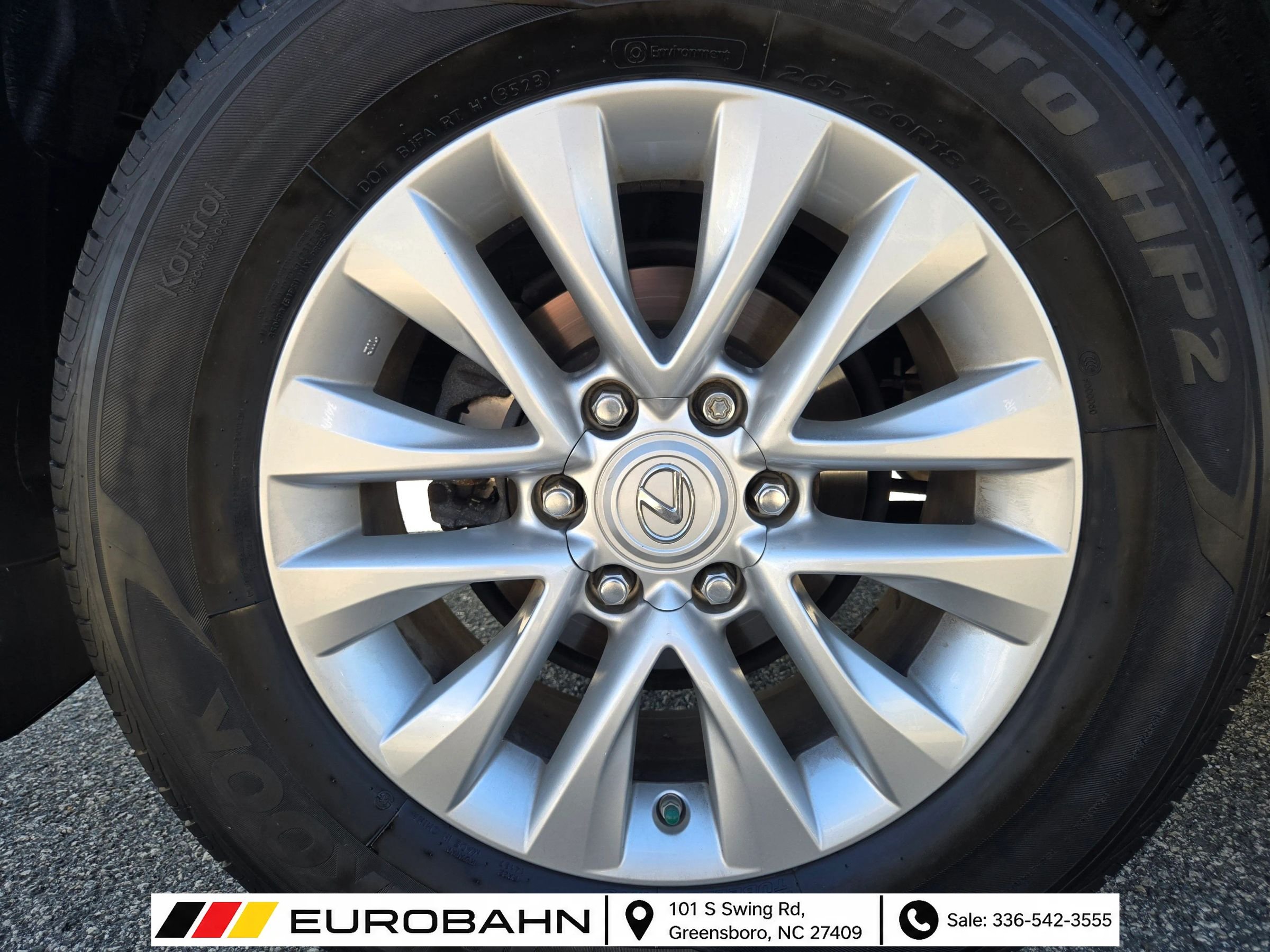 Used 2021 Lexus GX 460 Premium w/ Premium Package AWD/4WD image 32