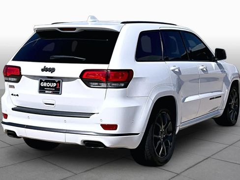 Used 2020 Jeep Grand Cherokee High Altitude AWD/4WD image 12