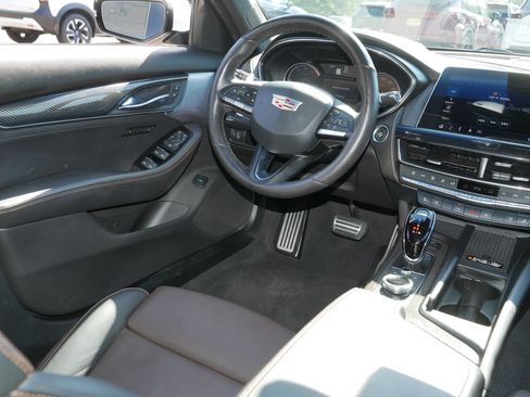 Used 2023 Cadillac CT5 Sport AWD/4WD image 8