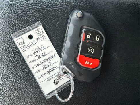 Certified 2019 Jeep Wrangler Unlimited Sport S image 32