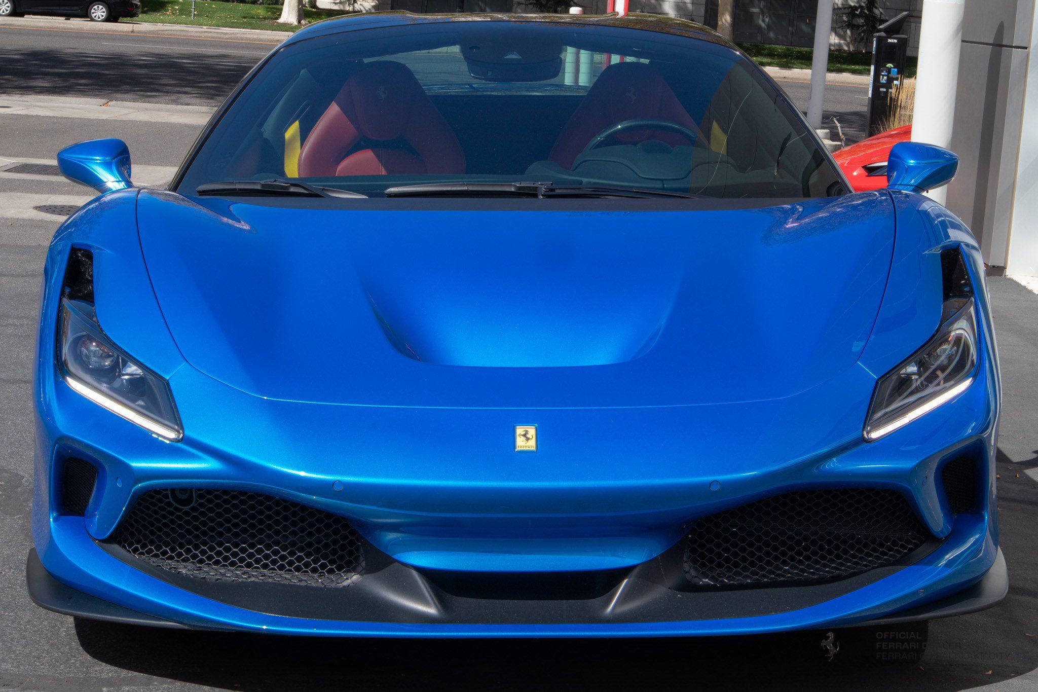 Used 2022 Ferrari F8 Tributo RWD image 13