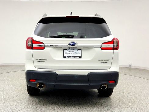 Used 2022 Subaru Ascent Limited w/ Technology Package image 6