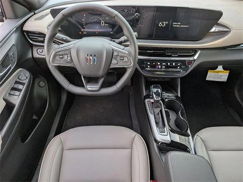 New 2026 Buick Envista Avenir image 9