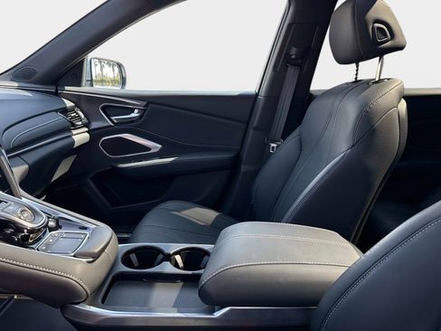 Certified 2025 Acura RDX SH-AWD image 19