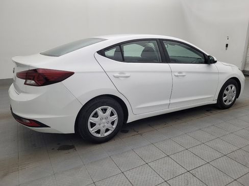 Used 2020 Hyundai Elantra SE w/ Cargo Package (C1) image 10