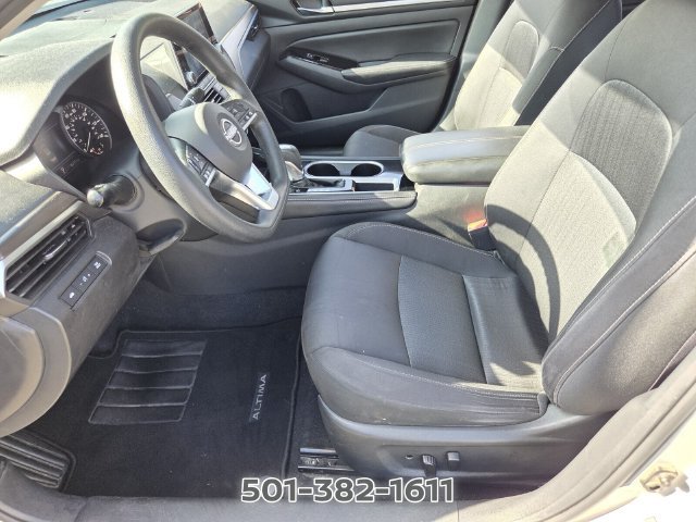 Used 2023 Nissan Altima 2.5 SV FWD image 9