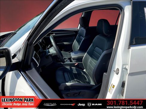 Used 2023 Volkswagen Atlas SEL Premium AWD/4WD image 20