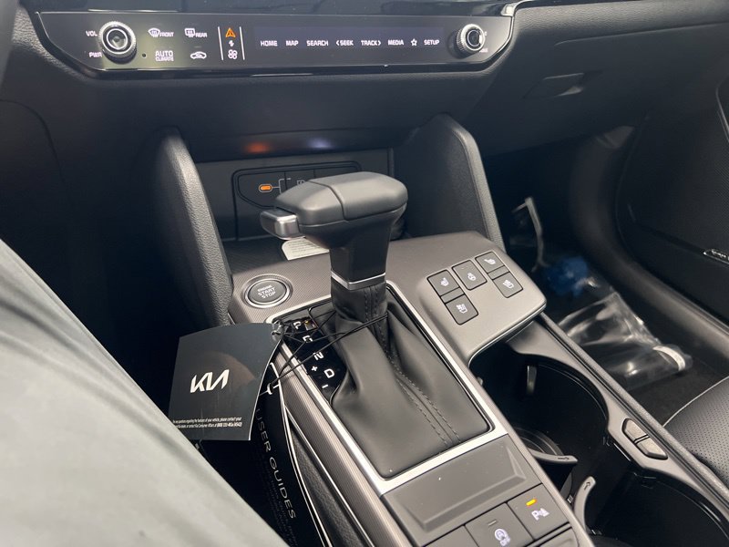New 2026 Kia Sportage SX FWD image 31