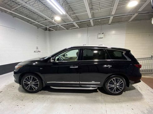Used 2017 INFINITI QX60 FWD w/ Deluxe Technology Package image 3