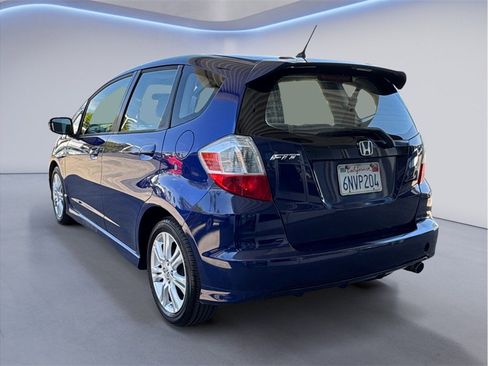 Used 2010 Honda Fit Sport image 4