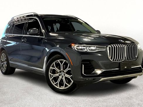 Used 2022 BMW X7 xDrive40i image 1