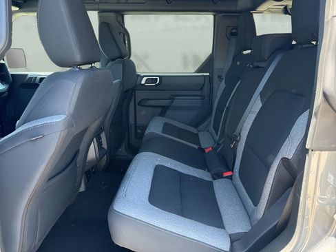 Used 2025 Ford Bronco Big Bend AWD/4WD image 10