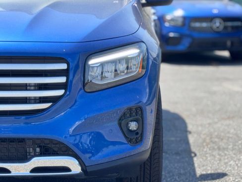 New 2025 Mercedes-Benz GLB 250 4MATIC image 6