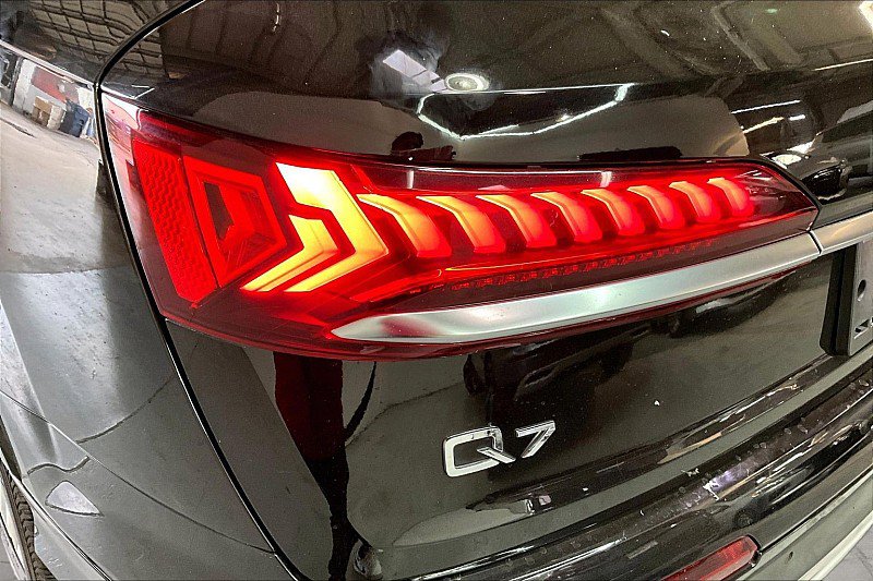 Used 2021 Audi Q7 3.0T Premium Plus AWD/4WD image 26