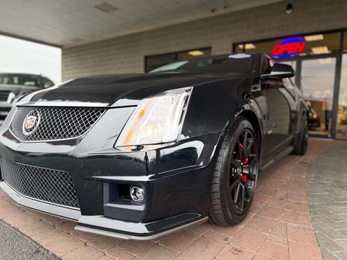 Used 2015 Cadillac CTS V image 21